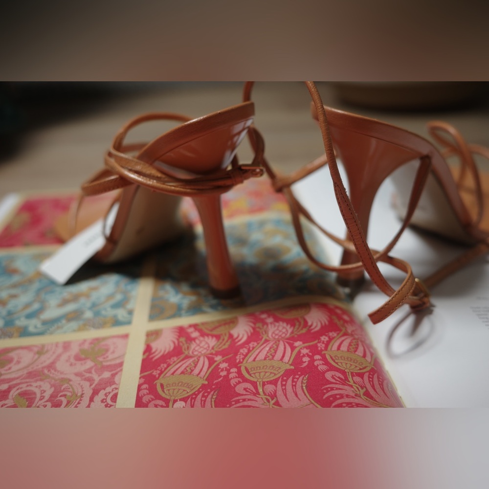 BOTTEGA Veneta brown hottest Sandals size 38/5 8.5 - Picture 6 of 7